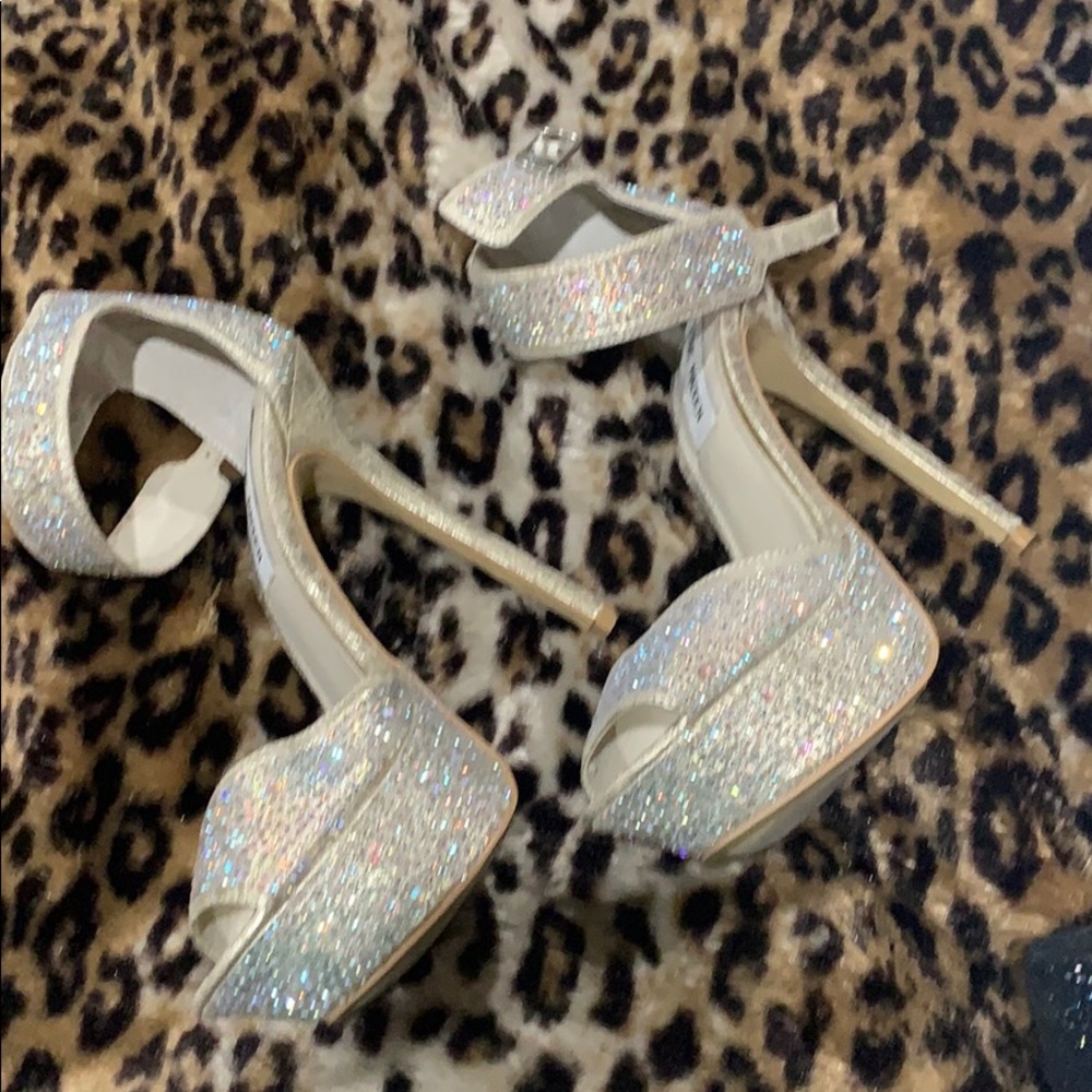 Steve Madden rhinestone